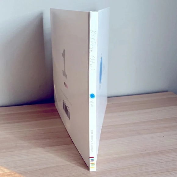 One Hardcover Book Numbers Colors It Just Takes One To‎ Make Everyone Count - Picture 3 of 9